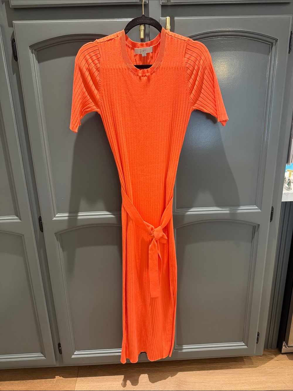 LOFT Bright Orange Ribbed Short-Sleeve Midi Dress with Tie. Never worn.